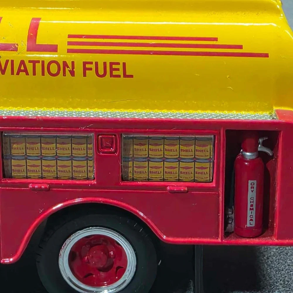 Shell Aviation Fuel Truck & Plane Diecast Set Yellow Red Excellent
